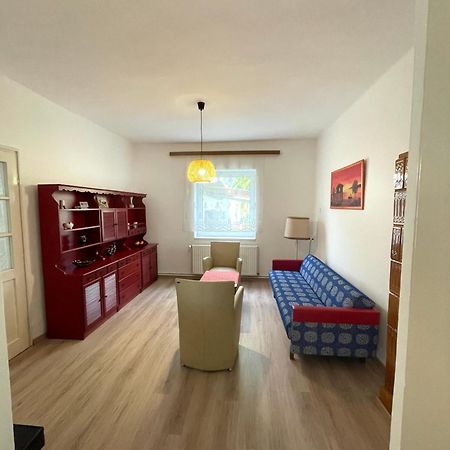Elvira Vendeghaz Apartment Kisbodak ภายนอก รูปภาพ