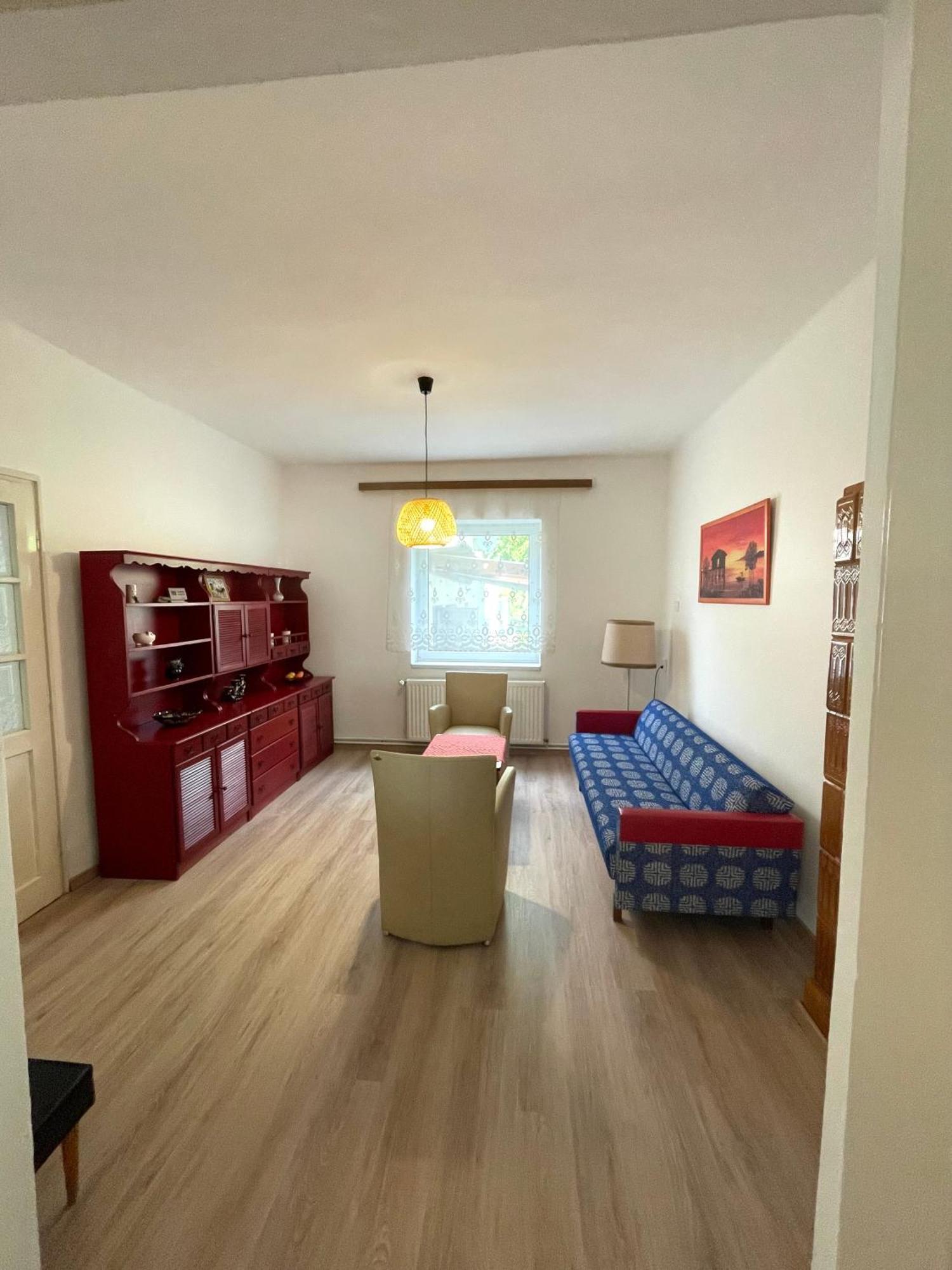 Elvira Vendeghaz Apartment Kisbodak ภายนอก รูปภาพ